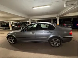 Grå Begagnad 2004 BMW 330 Sedan | 40 000 kr