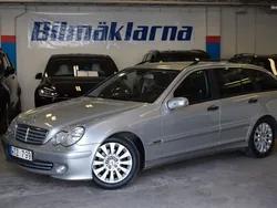 Silver Begagnad 2005 Mercedes C180 Classic Kombi | 49 500 kr (Dyr)