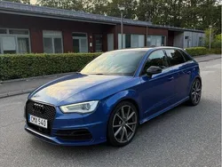 Blå Begagnad 2015 Audi S3 Comfort Halvkombi | 237 900 kr (Marknadspris)