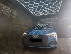 Blå Begagnad 2021 Audi A3 Comfort Sedan | 290 000 kr (Dyr)