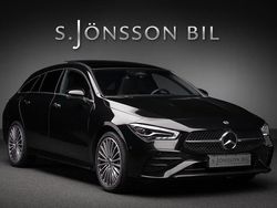 Kosmossvart metallic Begagnad 2024 Mercedes CLA250e Shooting Brake AMG Kombi | 409 000 kr (Marknadspris)