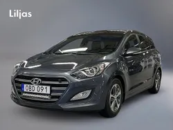 Grå Begagnad 2016 Hyundai i30 Kombi | 119 900 kr (Marknadspris)