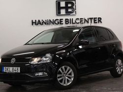 Svart Begagnad 2015 VW Polo Halvkombi | 89 900 kr (Marknadspris)
