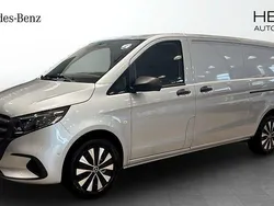 Silver Ny 2025 Mercedes Vito Minibuss | 721 250 kr (Marknadspris)