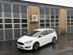 Vit Begagnad 2016 Ford Focus ST-Line Kombi | 89 500 kr (Marknadspris)
