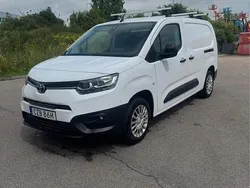 Vit Begagnad 2024 Toyota Proace City Van | 310 000 kr (Marknadspris)