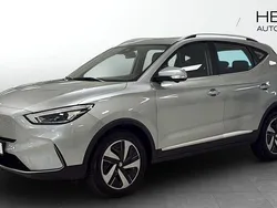 Grå (grey) Begagnad 2022 MG ZS Luxury Sedan | 249 900 kr (Bra pris)