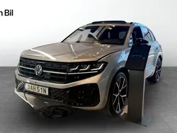 Silver Ny 2024 VW Touareg R-line SUV | 918 500 kr (Bra pris)
