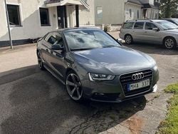 Grå Begagnad 2012 Audi A5 Comfort Sportkupé | 110 000 kr (Marknadspris)