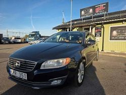 Blå Begagnad 2013 Volvo V70 Executive Kombi | 74 500 kr (Dyr)