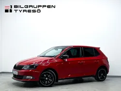 Röd Begagnad 2016 Skoda Fabia Ambition Halvkombi | 109 900 kr (Marknadspris)