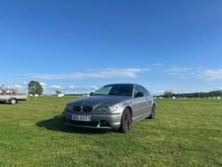 Grå Begagnad 2005 BMW 320 Sportkupé | 75 000 kr (Lite dyr)