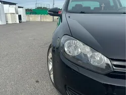 Svart Begagnad 2009 VW Golf VI Halvkombi | 55 000 kr (Marknadspris)