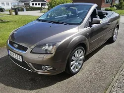 Grå Begagnad 2008 Ford Focus Cabriolet Cab | 49 000 kr