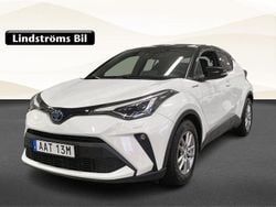 Vit Begagnad 2021 Toyota C-HR Edition SUV | 269 000 kr (Marknadspris)