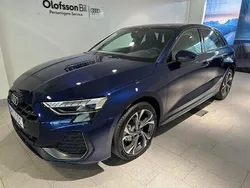 Navarrablå metallic Ny 2025 Audi A3 S-Line | 339 000 kr
