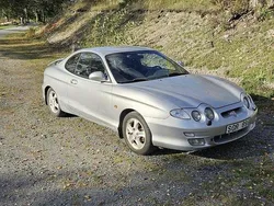 Grå Begagnad 2001 Hyundai Coupé Sportkupé | 17 500 kr