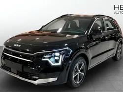 Svart (black) Ny 2025 Kia Niro 4 SUV | 437 375 kr