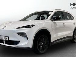 Vit (white) Ny 2025 MG MG5 EV Kombi | 387 990 kr (Dyr)