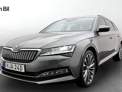 Grå Begagnad 2023 Skoda Superb LAURIN & KLEMENT Kombi | 384 900 kr (Lite dyr)