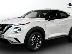Vit (white) Ny 2025 Nissan Juke N-Connecta SUV | 282 000 kr (Dyr)