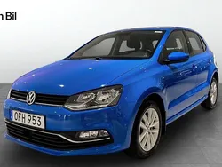 Blå Begagnad 2016 VW Polo Halvkombi | 99 900 kr (Marknadspris)