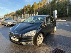 Svart Begagnad 2016 BMW 216 Active Tourer Advantage Minibuss | 99 900 kr