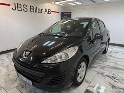 Svart Begagnad 2010 Peugeot 207 Halvkombi | 27 500 kr (Marknadspris)