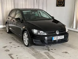 Svart Begagnad 2016 VW Golf VII Halvkombi | 89 900 kr (Bra pris)
