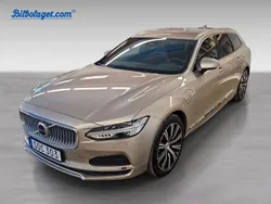 Grå Begagnad 2023 Volvo V90 Plus Kombi | 438 000 kr (Bra pris)