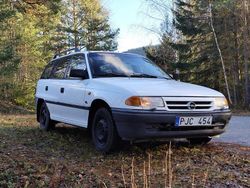 Begagnad 1994 Opel Astra Kombi | 25 000 kr