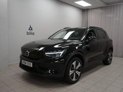 Svart Begagnad 2023 Volvo XC40 Core SUV | 339 900 kr
