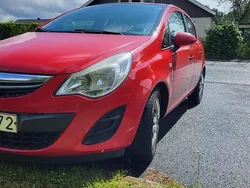 Röd Begagnad 2012 Opel Corsa Enjoy Halvkombi | 30 000 kr (Marknadspris)