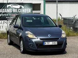 Blå Begagnad 2010 Renault Clio R.S. Halvkombi | 34 700 kr (Marknadspris)