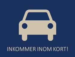 Grå Begagnad 2022 Peugeot 2008 Active SUV | 199 800 kr (Marknadspris)