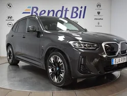 Grå Begagnad 2024 BMW iX3 M Sport SUV | 619 500 kr (Bra pris)