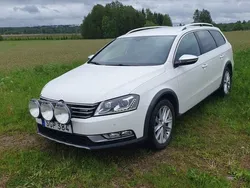 Vit Begagnad 2015 VW Passat Alltrack Kombi | 99 900 kr (Marknadspris)