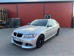 Grå Begagnad 2005 BMW 325 Advantage Sedan | 69 000 kr (Marknadspris)