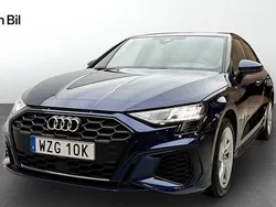 Blå Begagnad 2023 Audi A3 Sportback e-tron S-Line Sedan | 399 000 kr (Dyr)