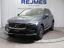Mörkblå Ny 2025 Volvo XC60 Core SUV | 589 500 kr (Bra pris)
