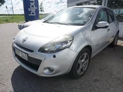 Silver Begagnad 2011 Renault Clio II Halvkombi | 20 000 kr (Superpris)