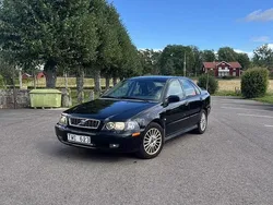 Svart Begagnad 2003 Volvo S40 Sedan | 19 000 kr (Bra pris)