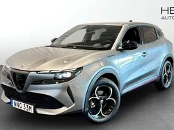 Grå (grey) Ny 2024 Alfa Romeo Junior Edizione Speciale SUV | 378 800 kr