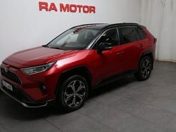 Röd metallic Begagnad 2021 Toyota RAV4 Premium SUV | 359 800 kr (Superpris)