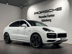 Vit Begagnad 2022 Porsche Cayenne Platinum Edition SUV | 790 000 kr