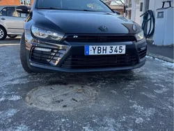 Svart Begagnad 2016 VW Scirocco R Sportkupé | 180 000 kr (Marknadspris)