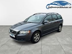 Grå Begagnad 2010 Volvo V50 Momentum Kombi | 33 500 kr (Marknadspris)