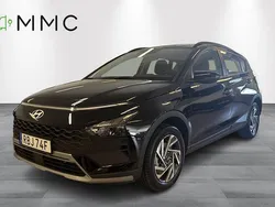 Svart (phantom black) Begagnad 2025 Hyundai Bayon Essential SUV | 248 000 kr (Marknadspris)