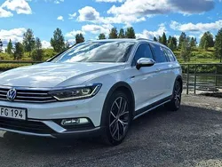 Vit Begagnad 2018 VW Passat Alltrack Kombi | 228 000 kr (Marknadspris)