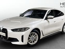 Vit Begagnad 2023 BMW i4 Shadowline Sedan | 449 700 kr (Bra pris)